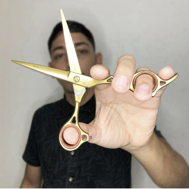 Lucas Fox — Barbeiro Profissional